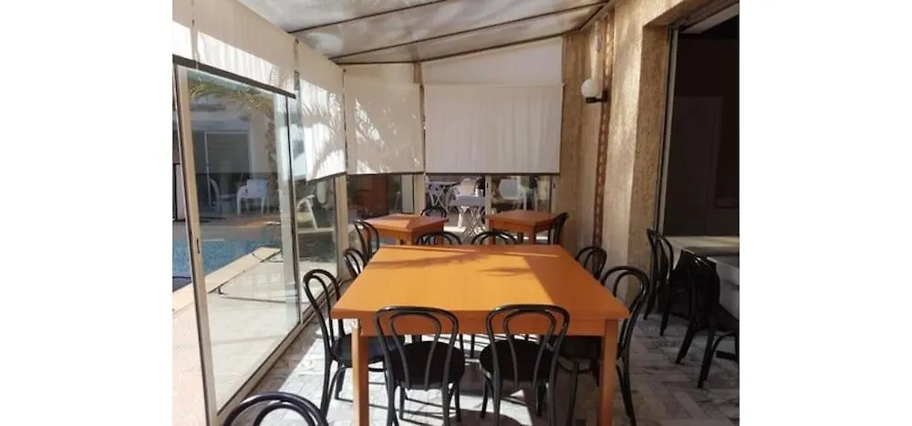 ***  Adonis Arc Hotel Aix Aix-en-Provence Frankrike